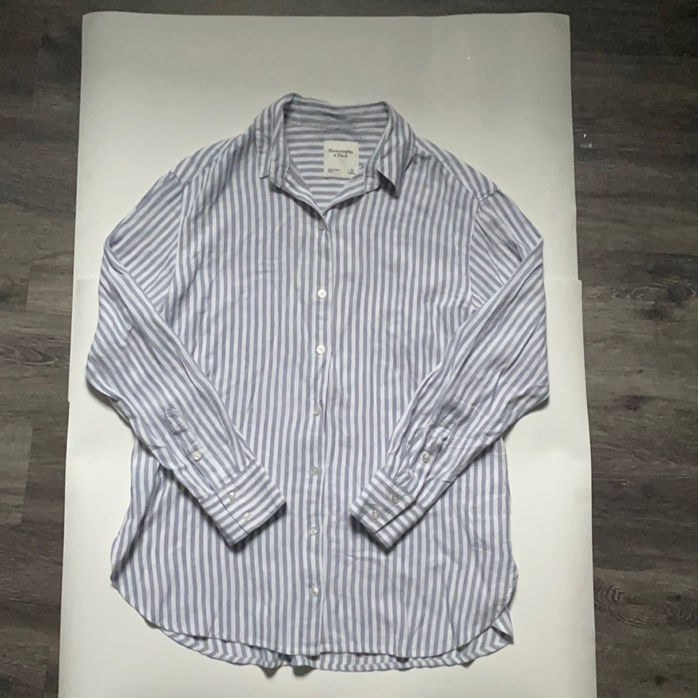 Abercrombie & Fitch Blue And White Striped Oversized Shirt Size XS